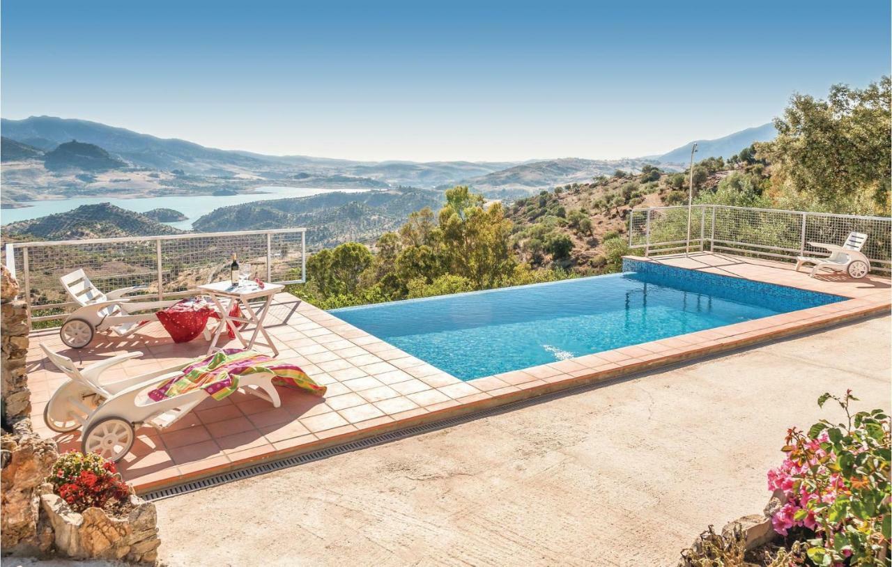 Awesome Home In Cadiz With Swimming Pool El Gastor Exterior foto